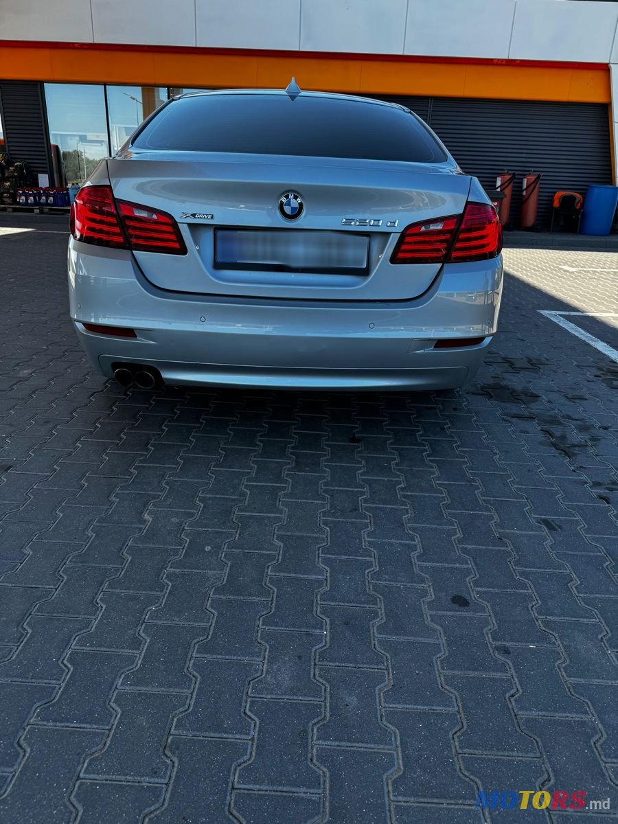 2015' BMW 5 Series photo #3