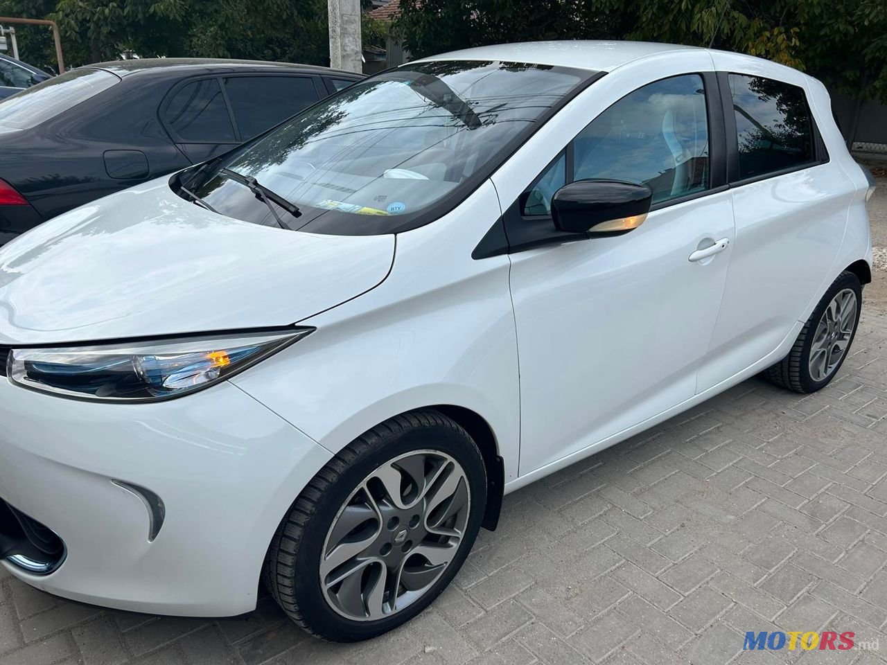 2013' Renault Zoe photo #1