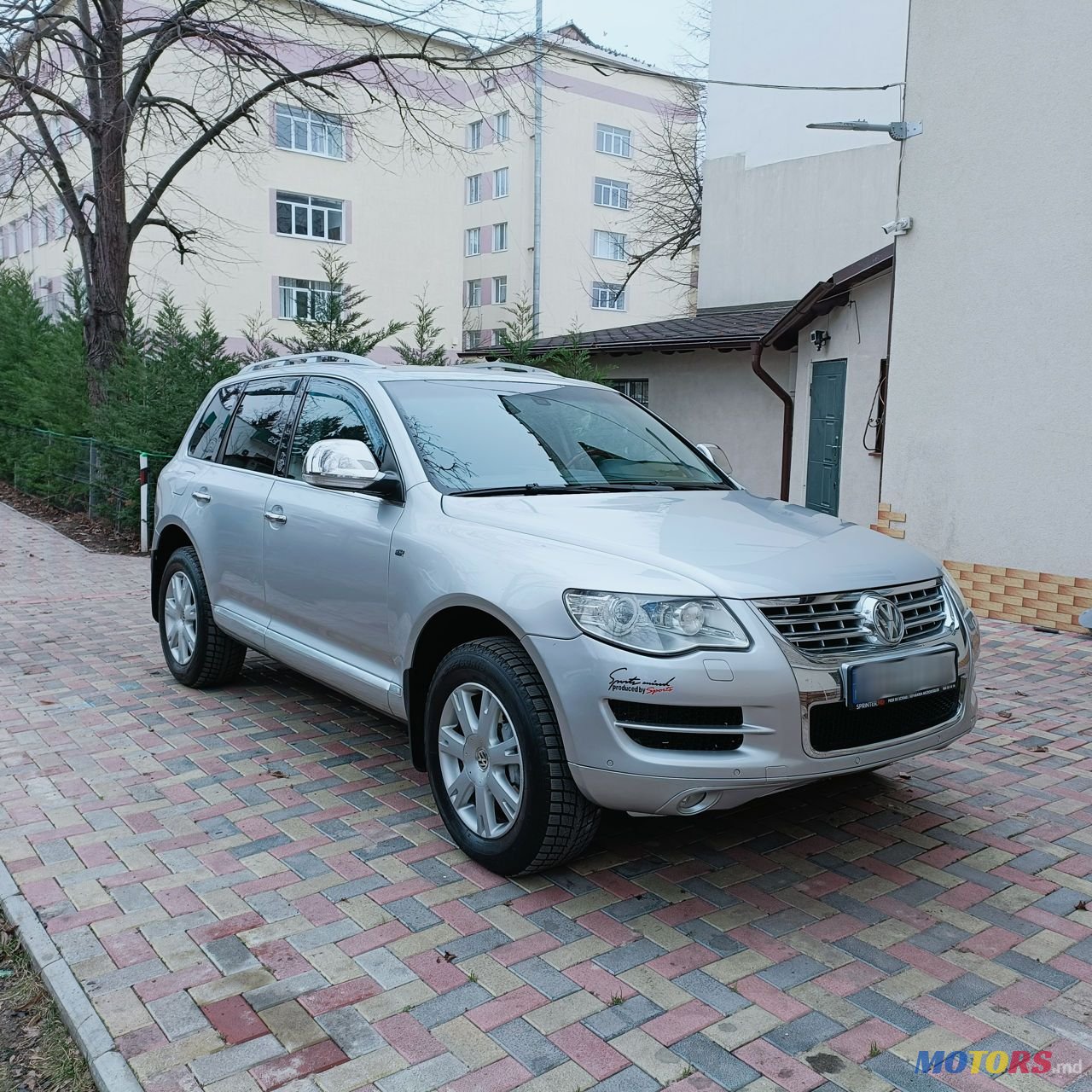 2008' Volkswagen Touareg photo #1