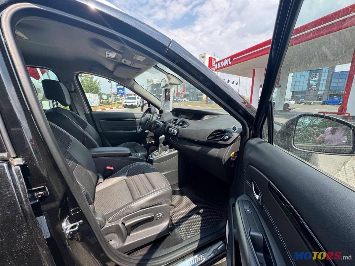 2016' Renault Grand Scenic photo #5