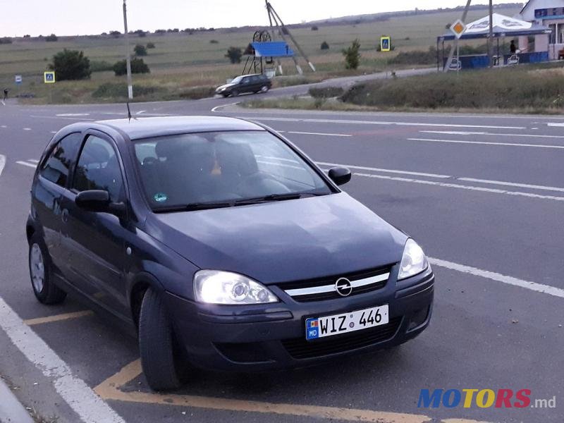 2005' Opel Corsa photo #1