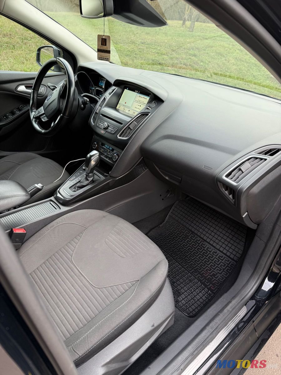 2018' Ford Focus photo #5