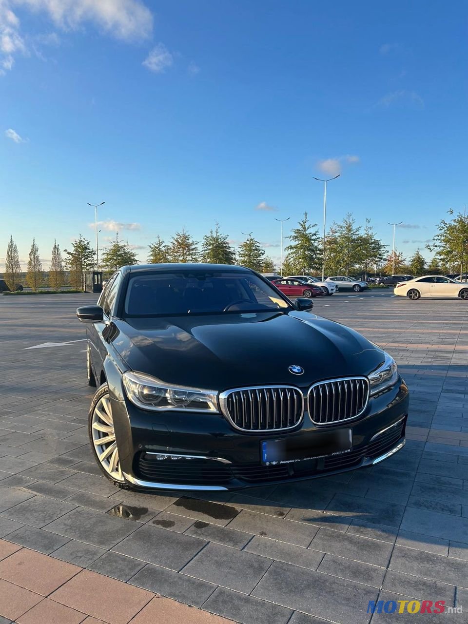 2018' BMW 7 Series photo #1