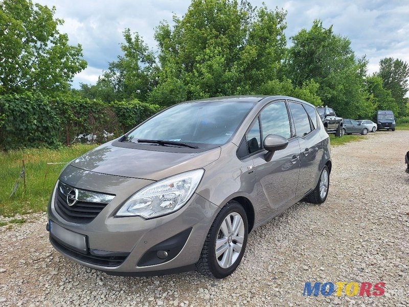 2010' Opel Meriva photo #1