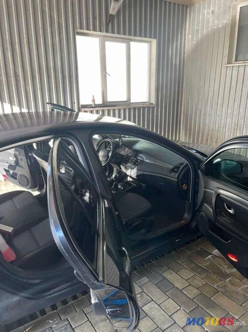 2007' Renault Laguna photo #6