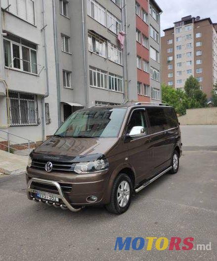 2012' Volkswagen Transporter photo #1