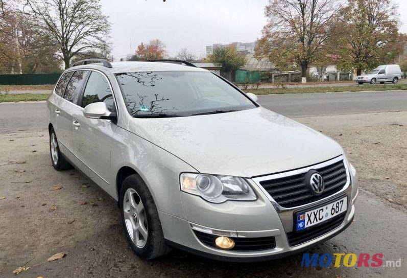 2009' Volkswagen Passat photo #1