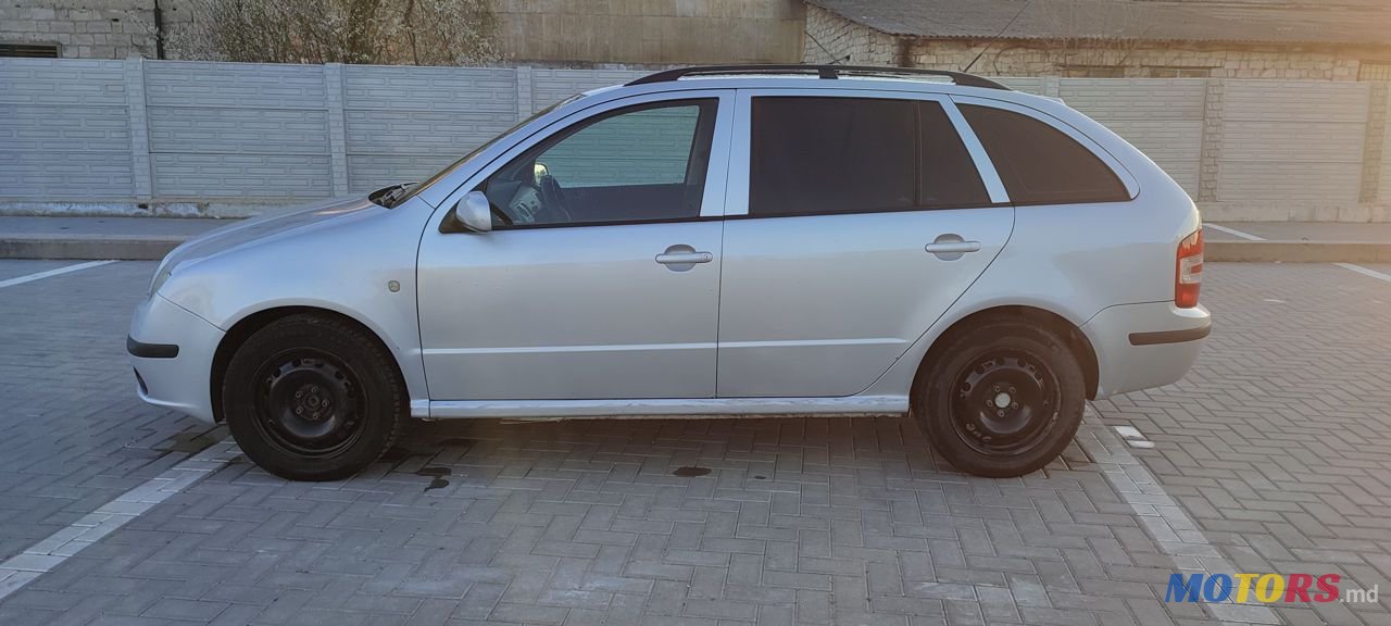 2006' Skoda Fabia photo #4