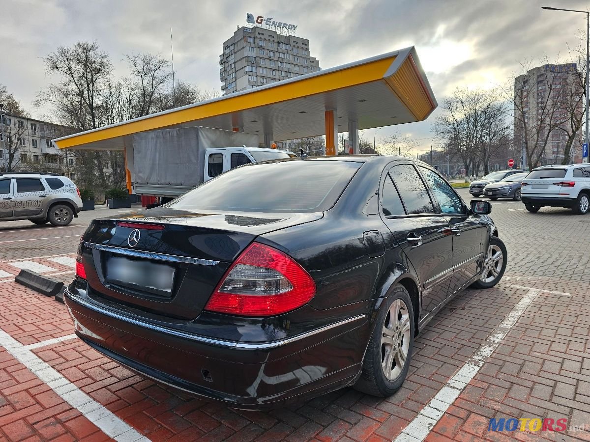 2007' Mercedes-Benz E Класс photo #6