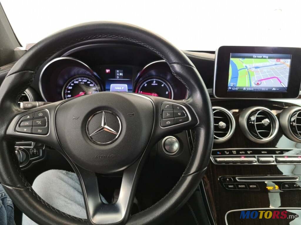 2018' Mercedes-Benz Glc photo #5