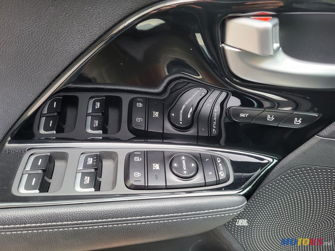 2016' Kia Niro photo #6