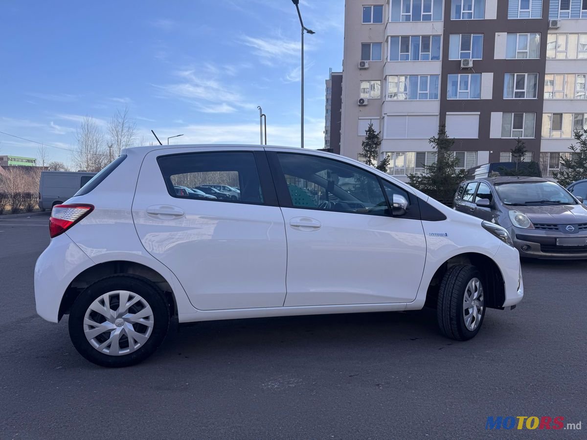 2019' Toyota Yaris photo #4