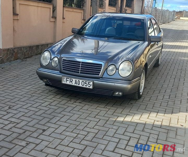 1996' Mercedes-Benz E Класс photo #2