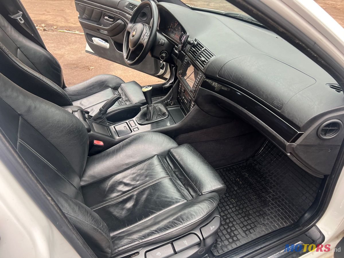 2002' BMW 5 Series photo #6