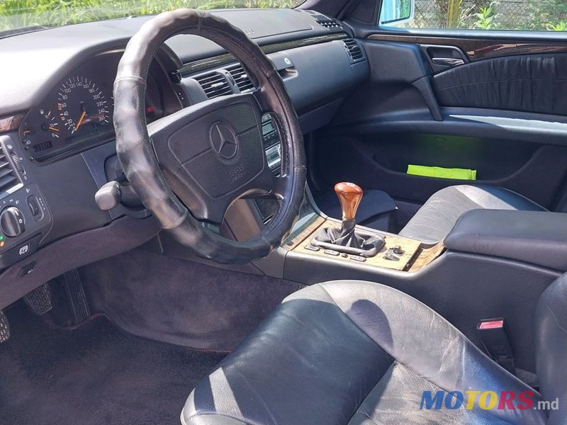 1998' Mercedes-Benz E Класс photo #4