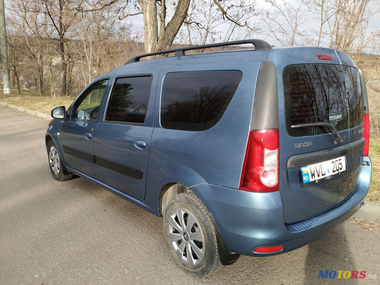 2009' Dacia Logan photo #3