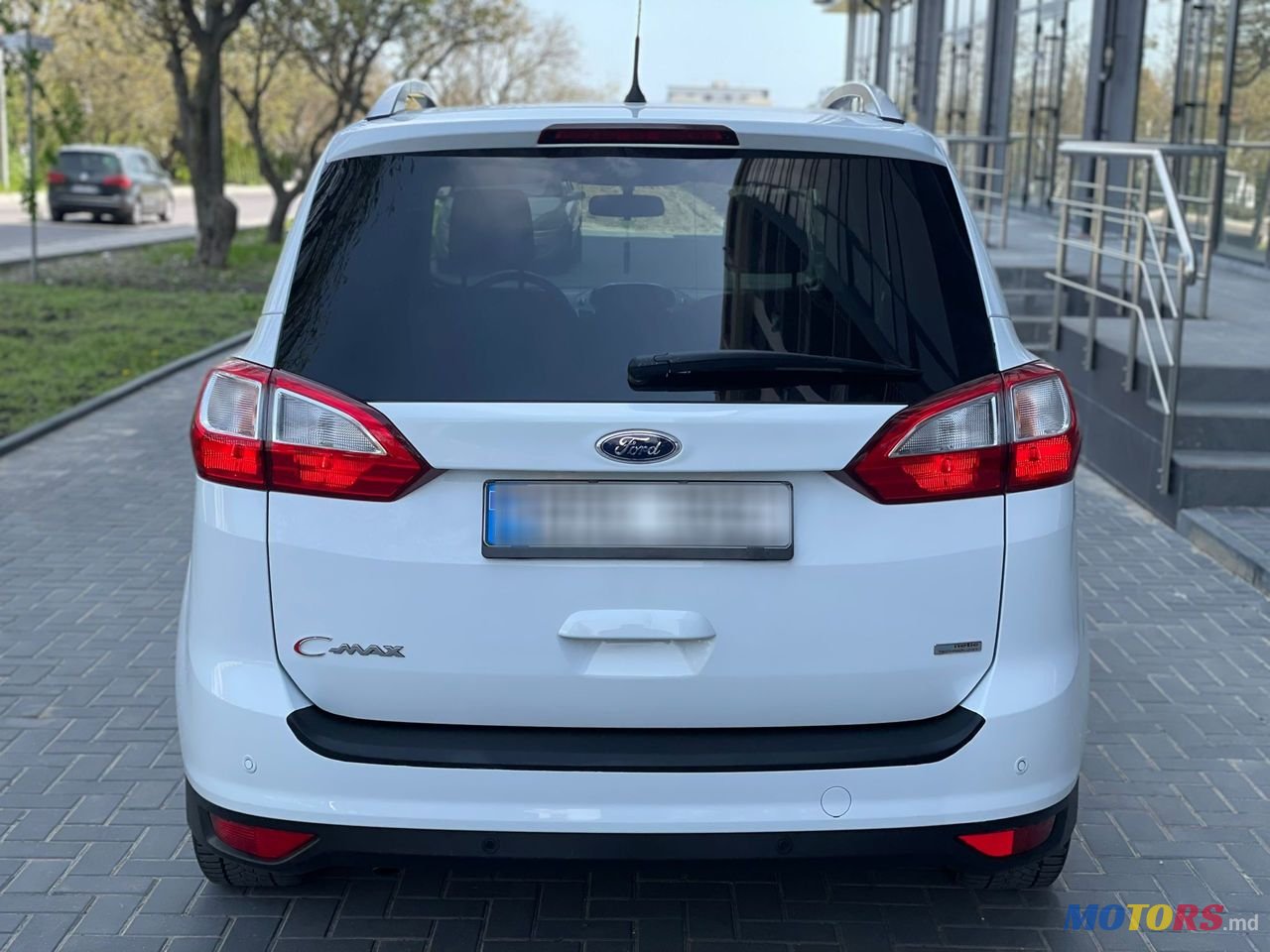 2013' Ford C-MAX photo #3