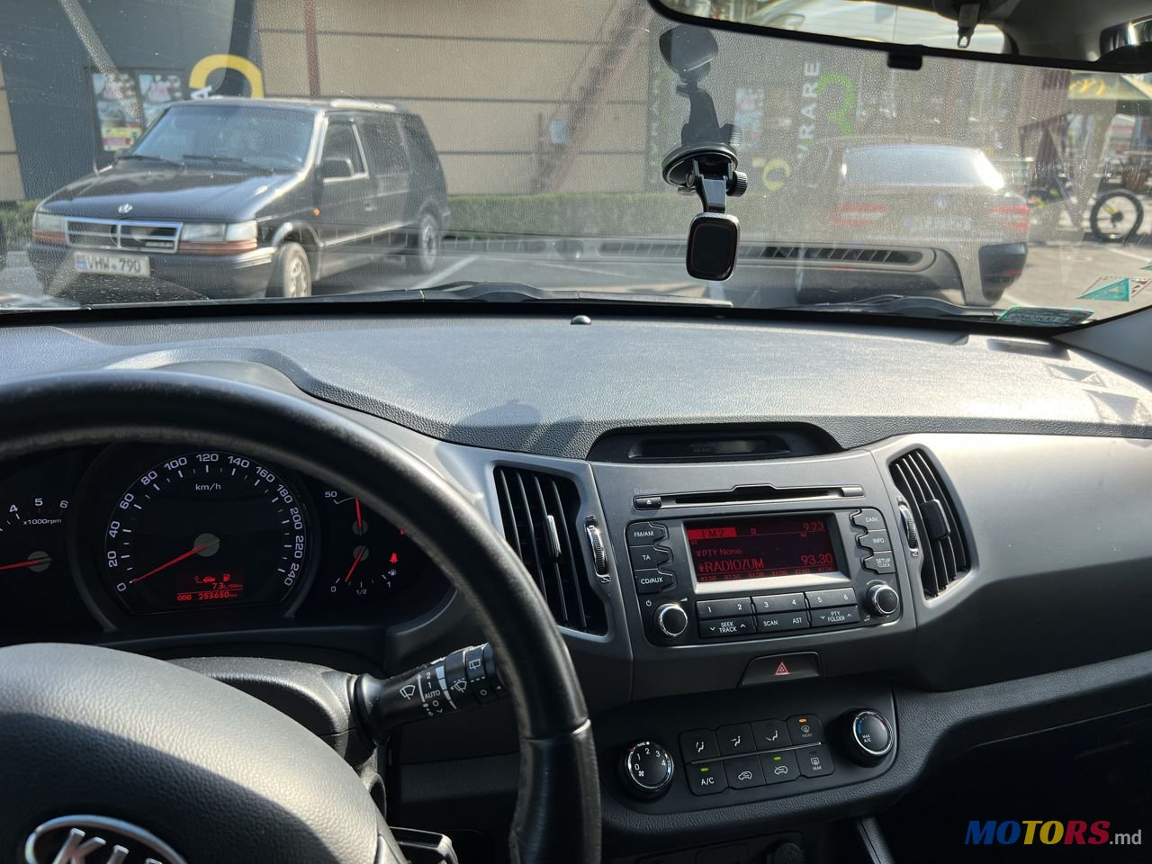 2012' Kia Sportage photo #3