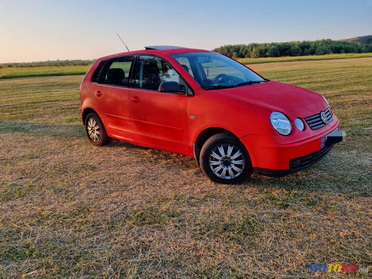 2002' Volkswagen Polo photo #6