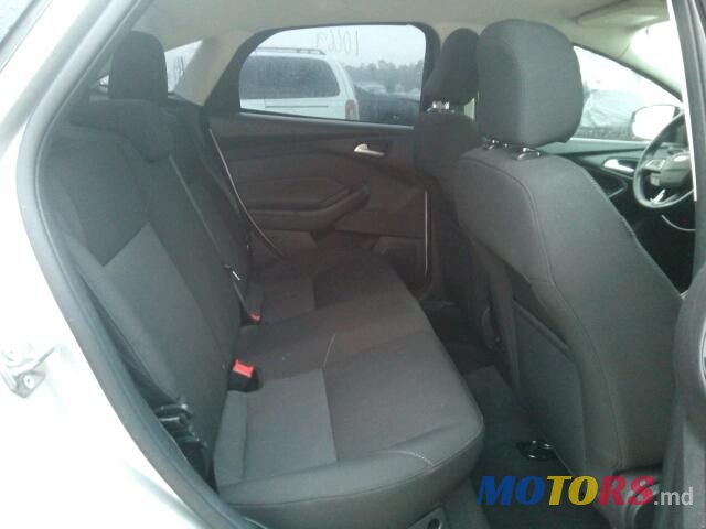 2015' Ford Focus photo #4