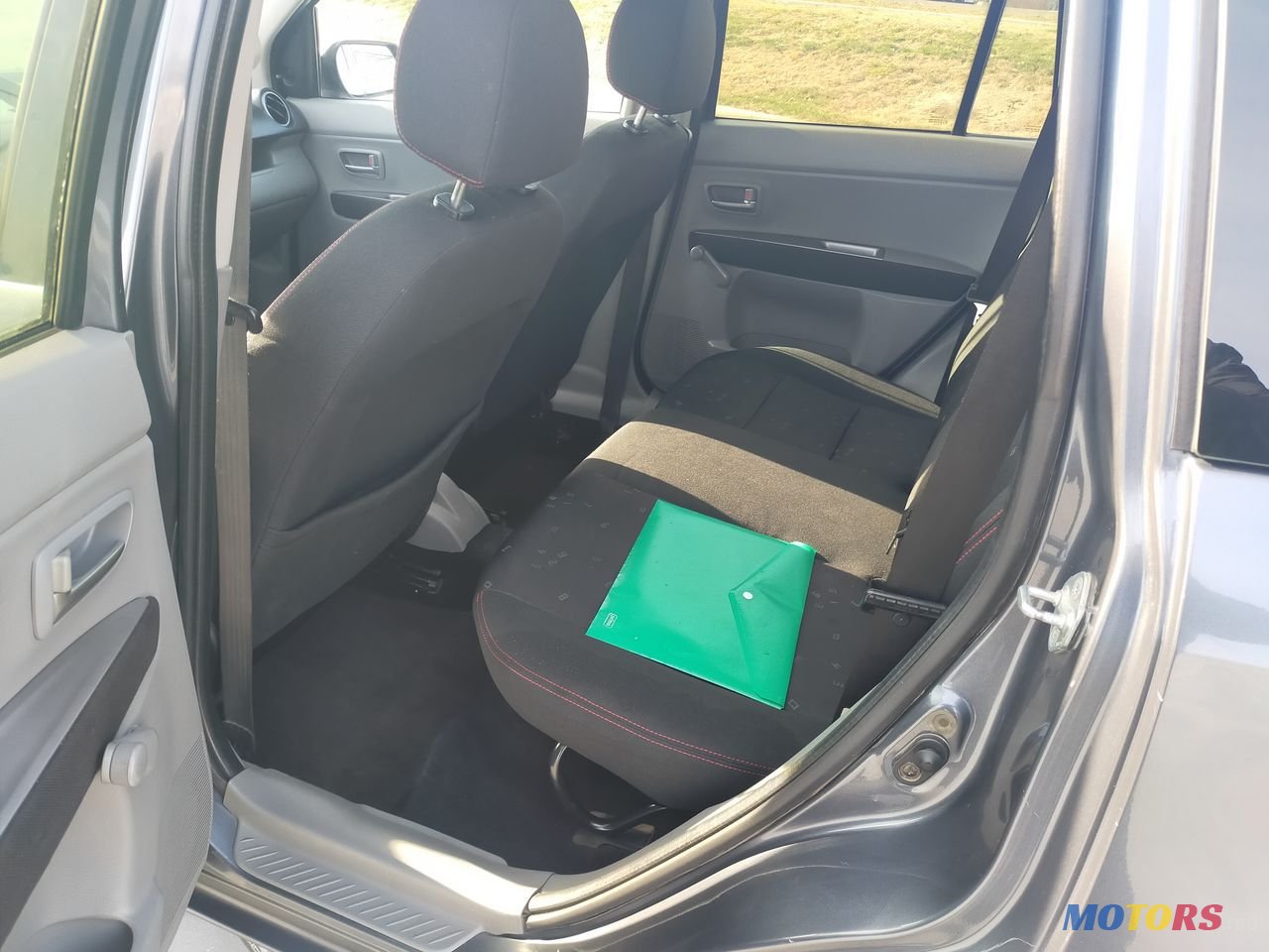 2003' Mazda 2 photo #5