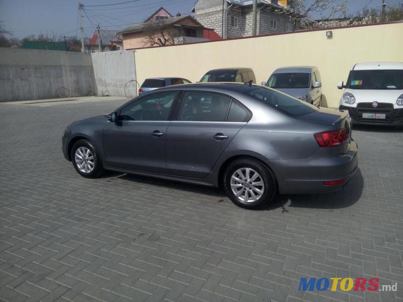 2013' Volkswagen Jetta photo #6