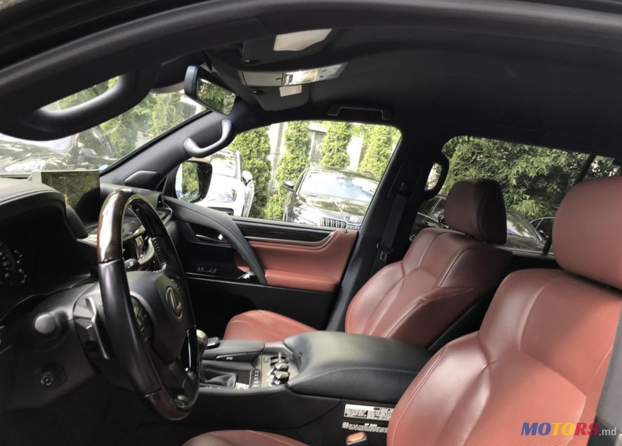 2017' Lexus Lx Series photo #6