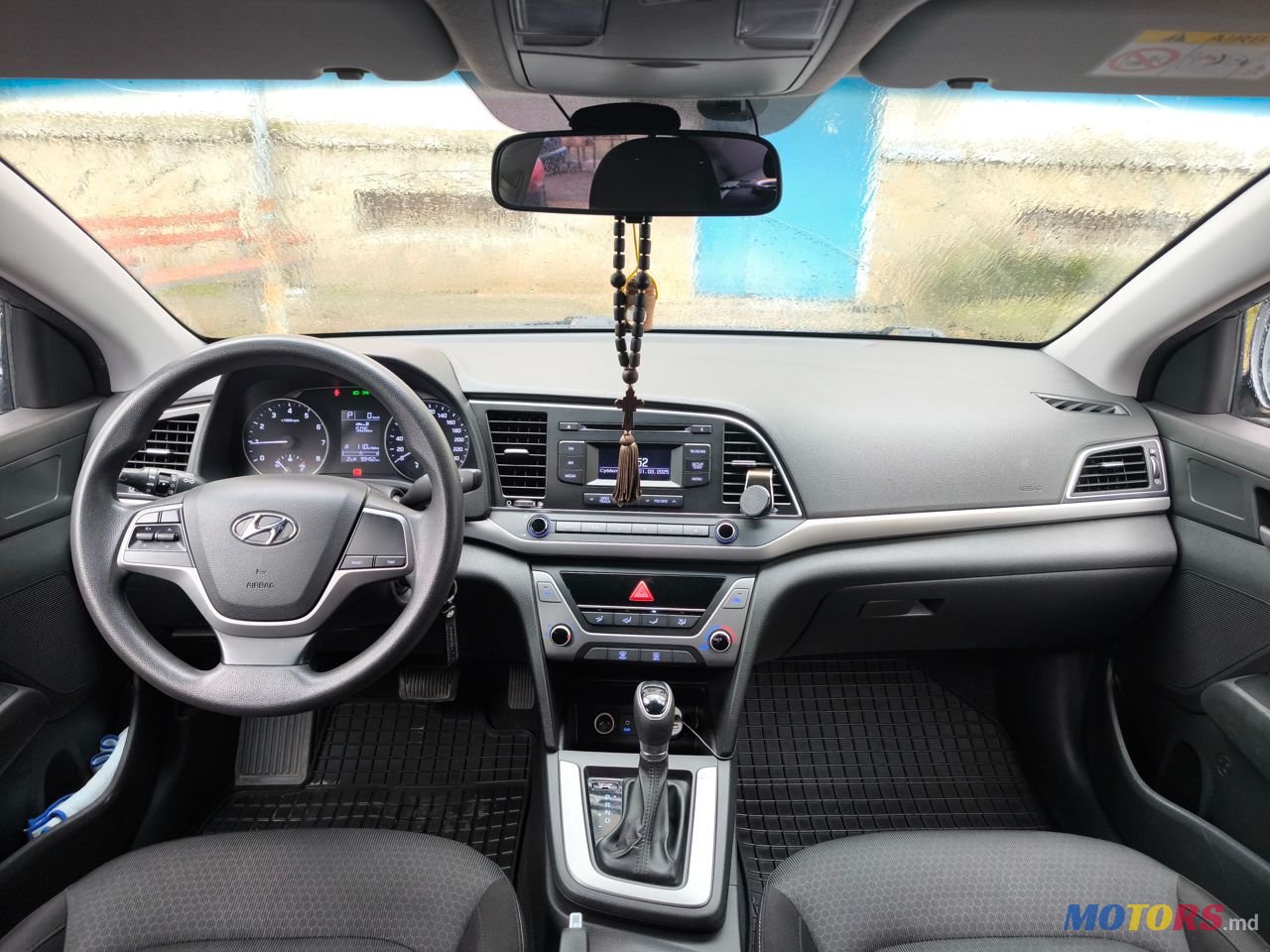 2016' Hyundai Elantra photo #6