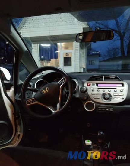 2009' Honda Jazz photo #5