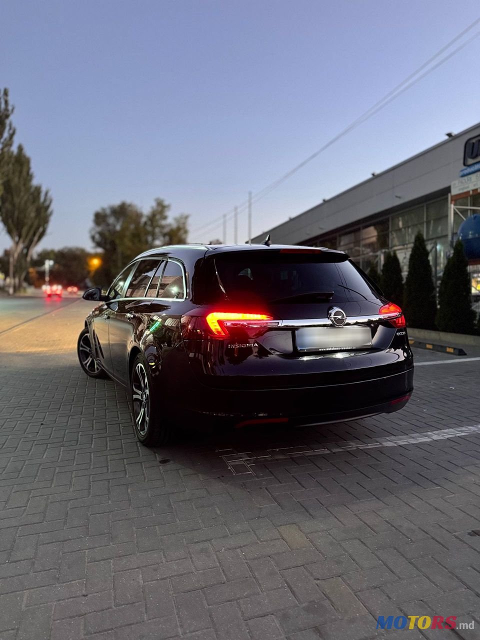 2014' Opel Insignia photo #1