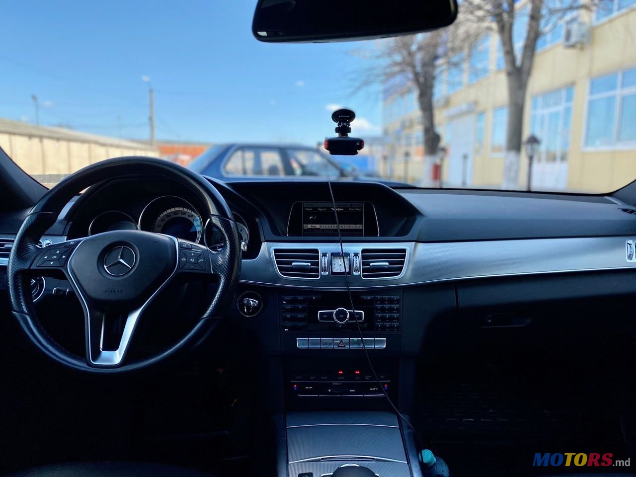 2014' Mercedes-Benz E Класс photo #6