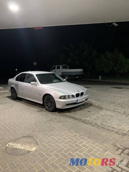 2001' BMW 5 photo #6