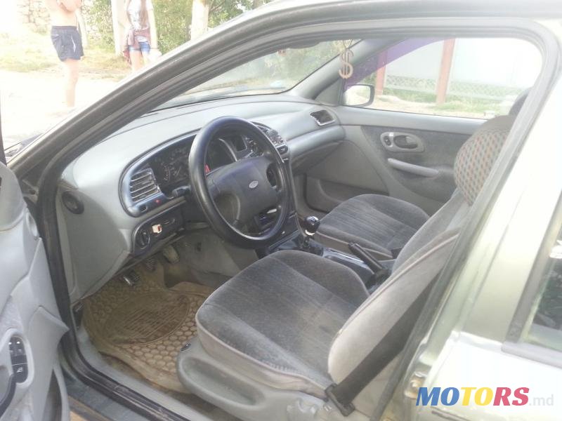 1994' Ford Mondeo photo #2