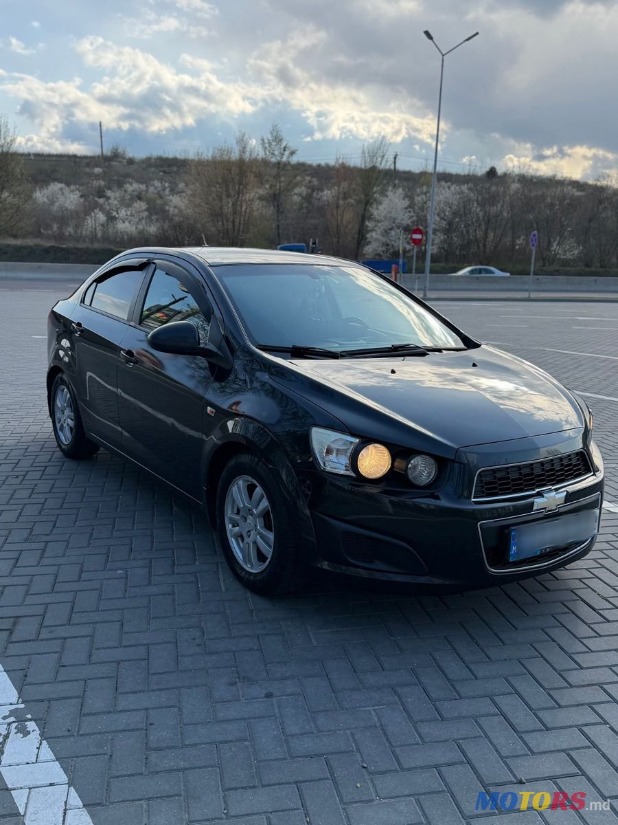 2012' Chevrolet Aveo photo #3