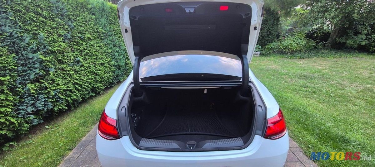 2020' Mercedes-Benz CLS-Class photo #6