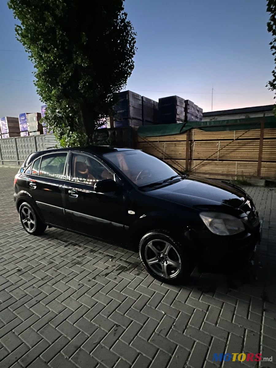 2007' Kia Rio photo #2