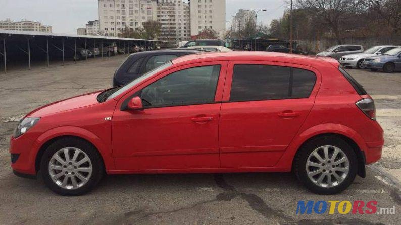 2008' Opel Astra photo #2