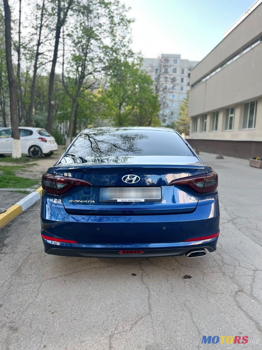 2014' Hyundai Sonata photo #2