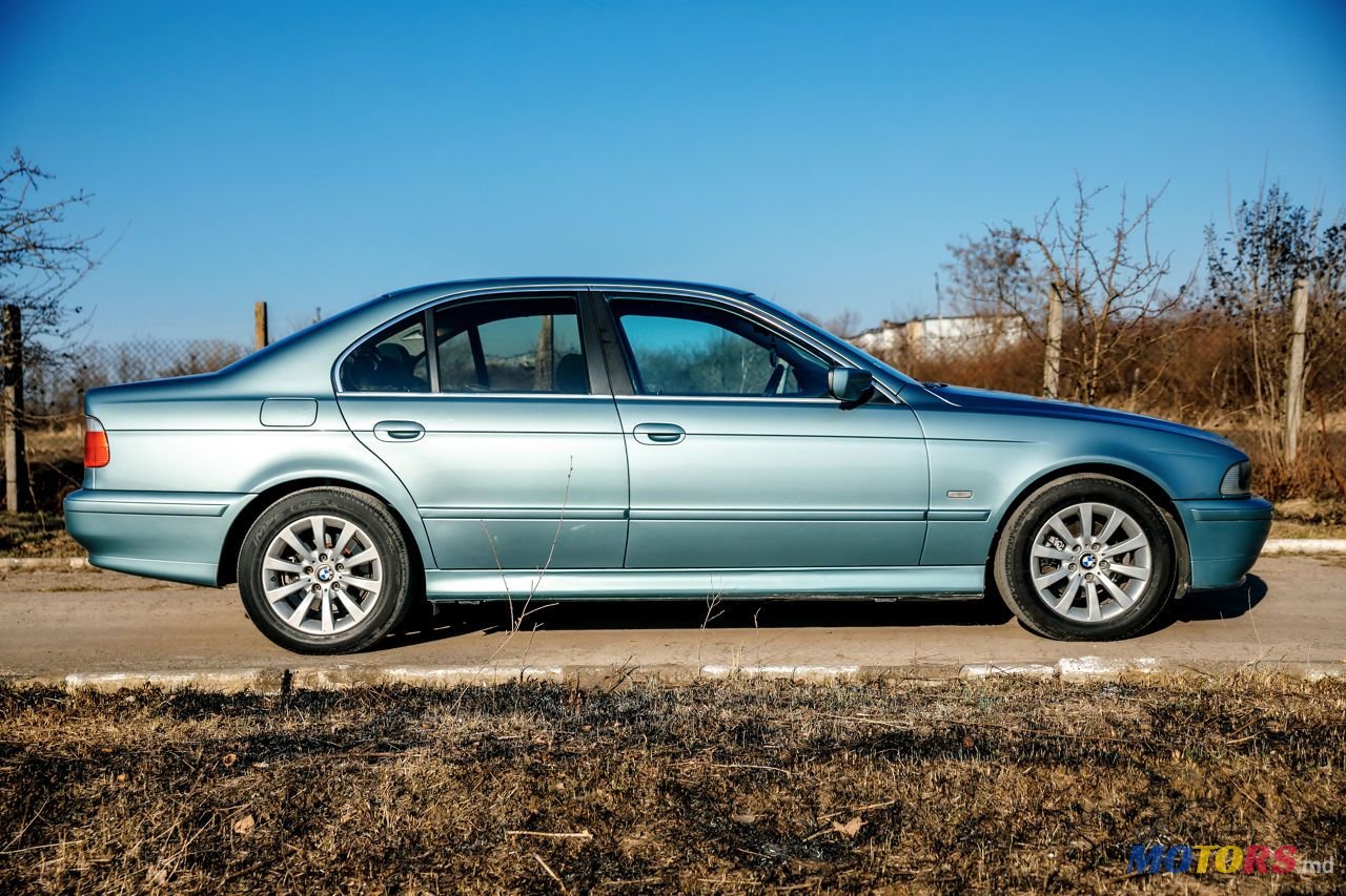 2002' BMW 5 Series photo #1