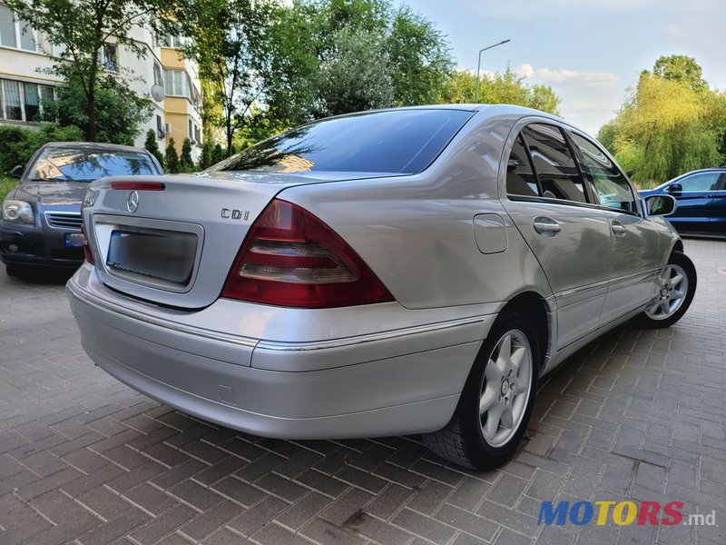 2003' Mercedes-Benz C Класс photo #2