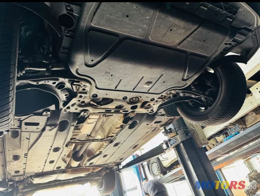 2016' Volkswagen Golf photo #2