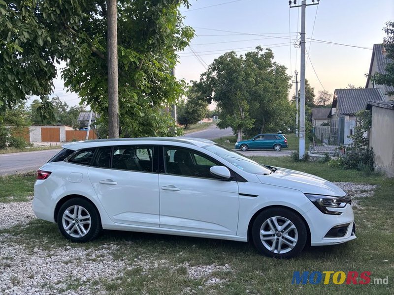 2018' Renault Megane photo #6