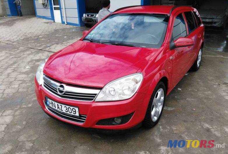 2007' Opel Astra photo #1