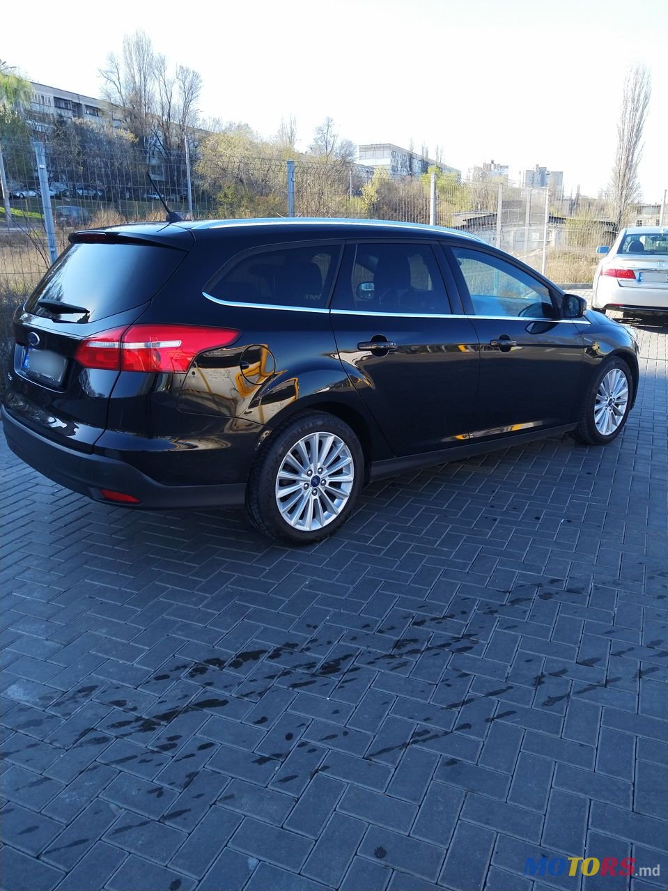 2017' Ford Focus photo #2