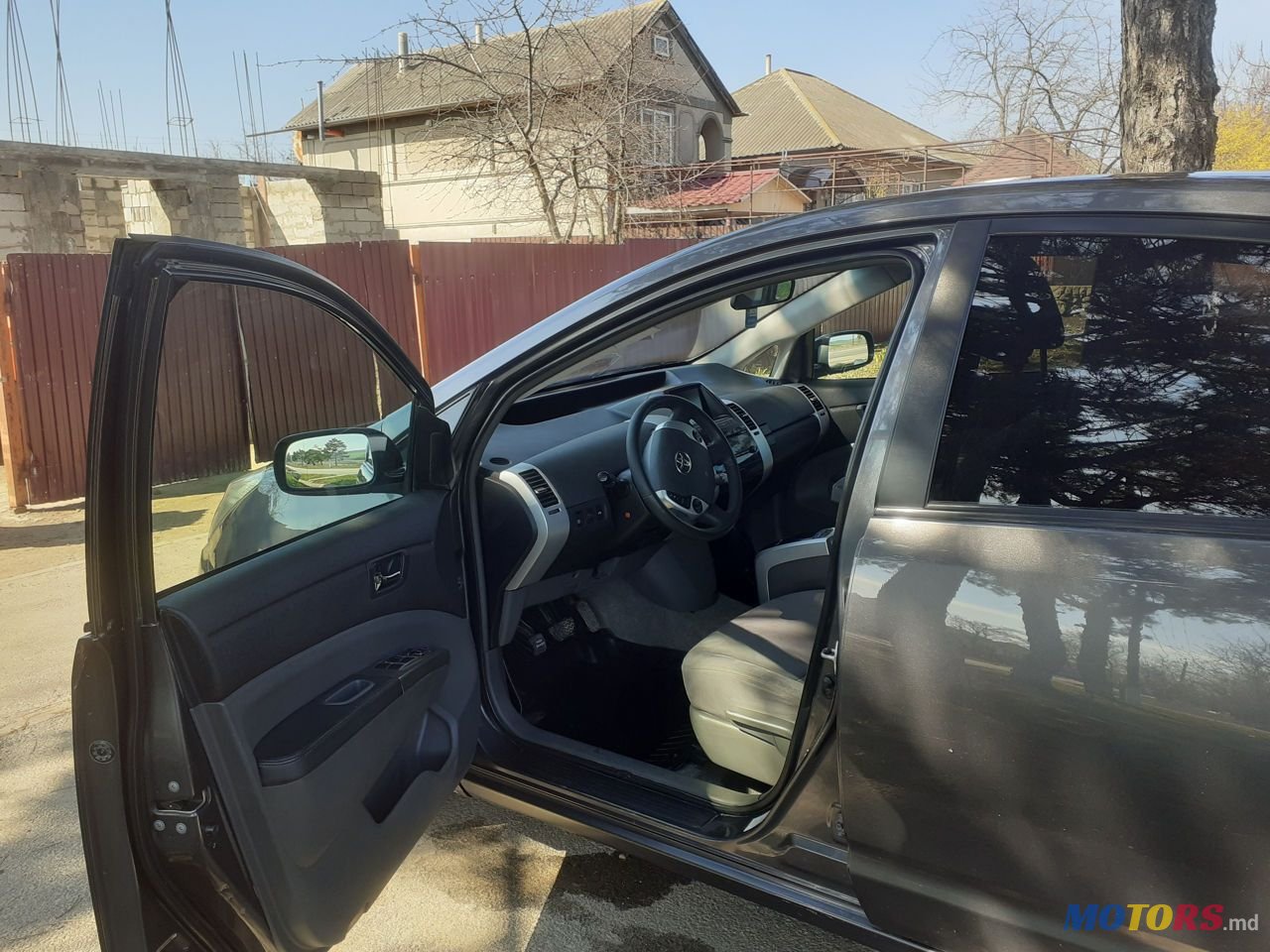 2008' Toyota Prius photo #4