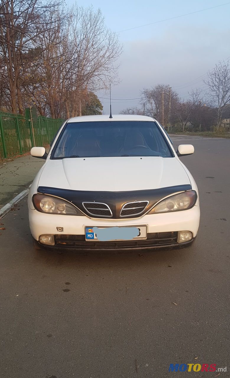 2001' Nissan Primera photo #2