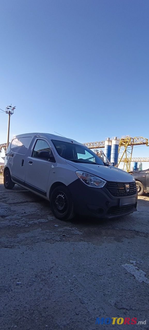 2014' Dacia Dokker photo #4