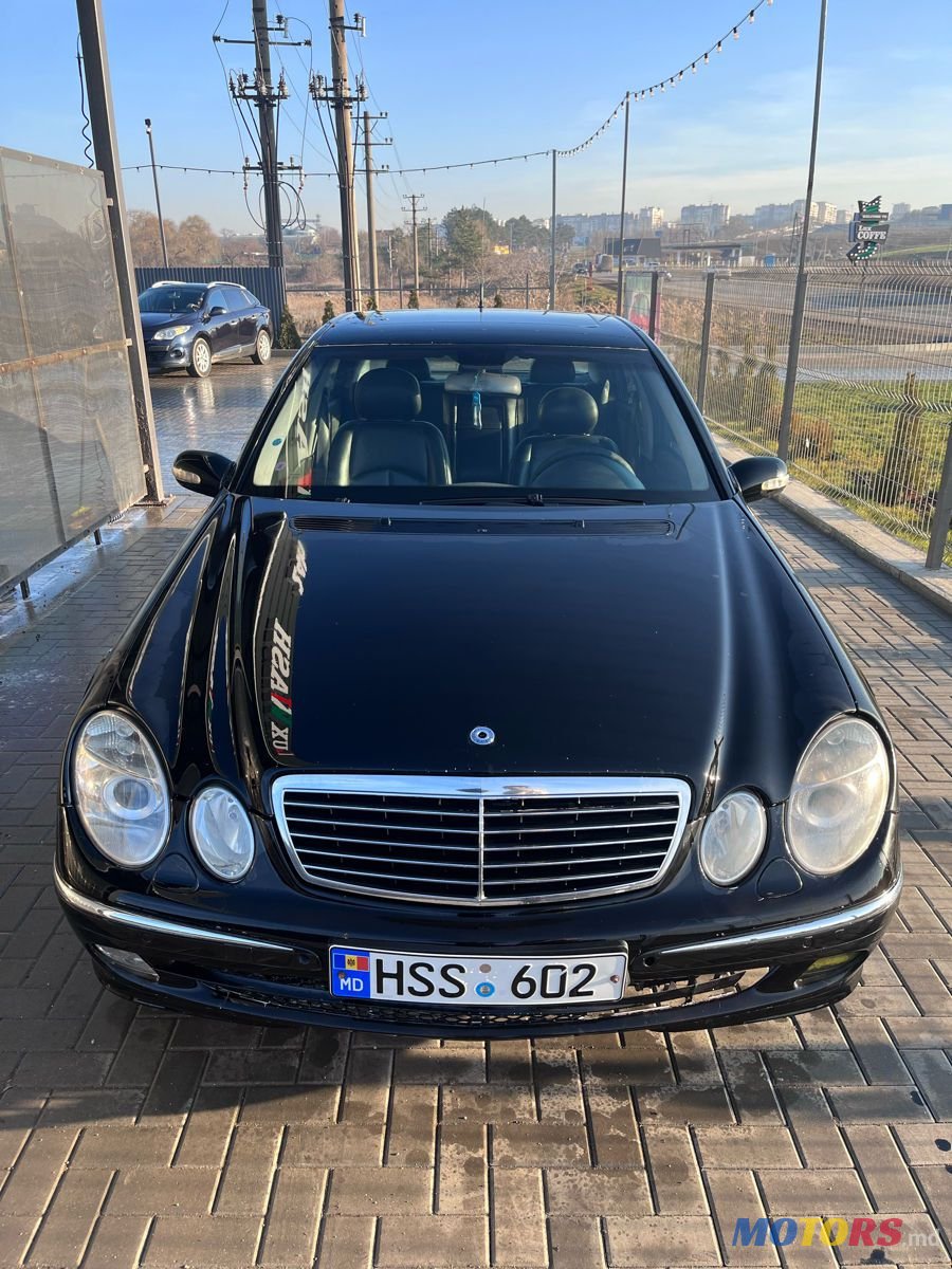 2005' Mercedes-Benz E Класс photo #1