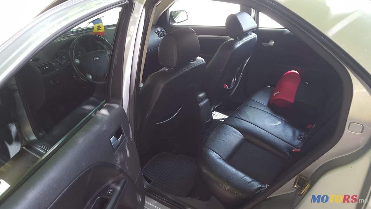 2003' Ford Mondeo photo #3