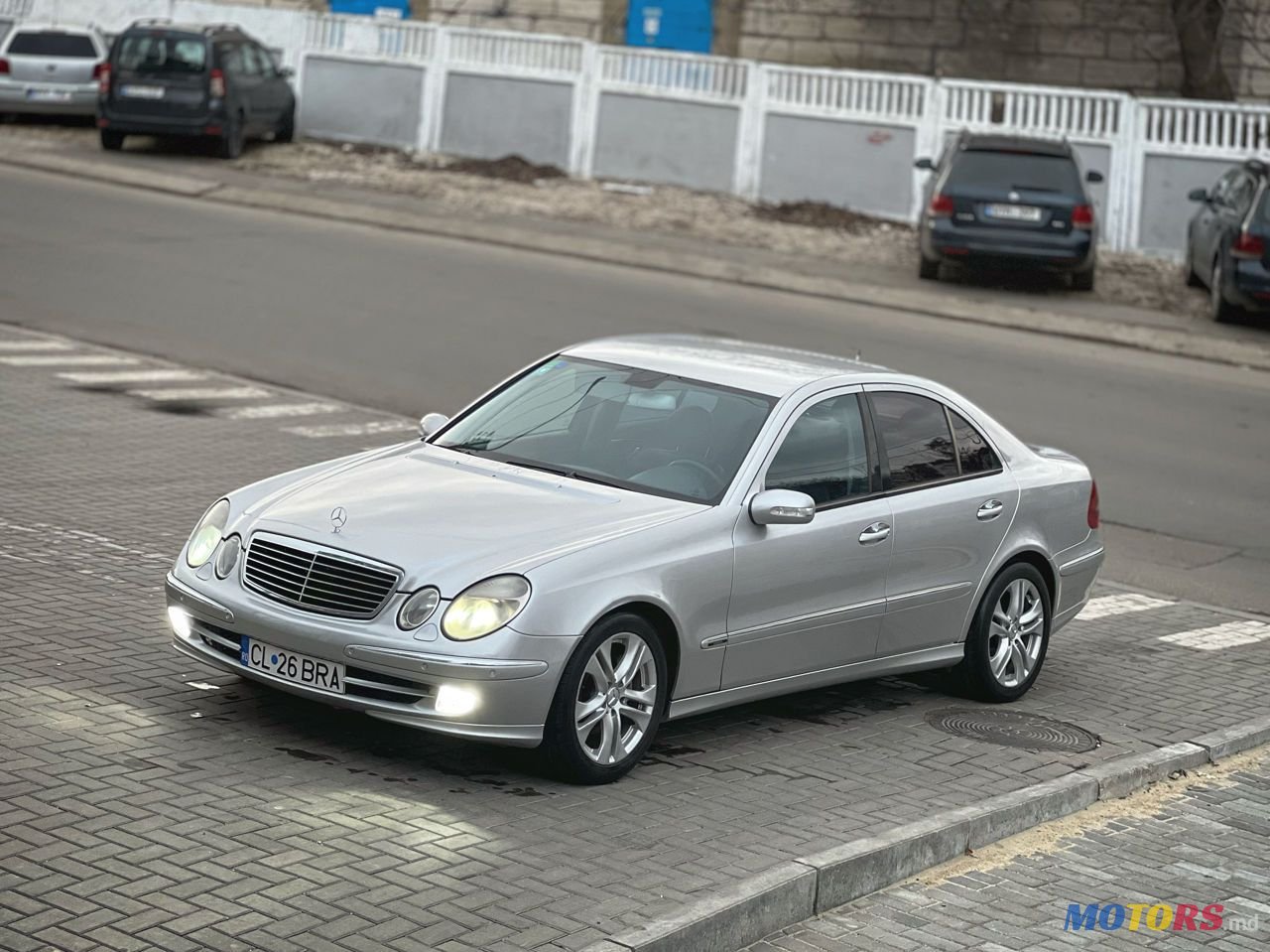 2004' Mercedes-Benz E Класс photo #1